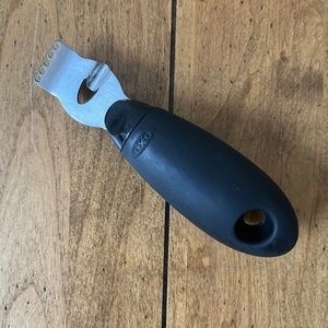 Oxo Good Grips Citrus Zester with Channel Knife